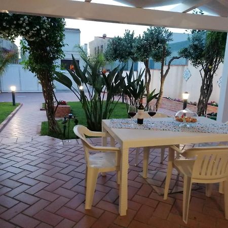 Villa Sole Di Sicilia Alcamo Marina Exterior photo